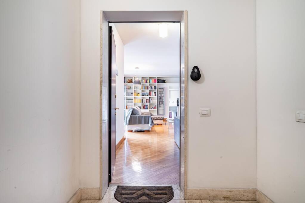 Broletto Park Apartment - Affitti Brevi Italia Лекко Экстерьер фото