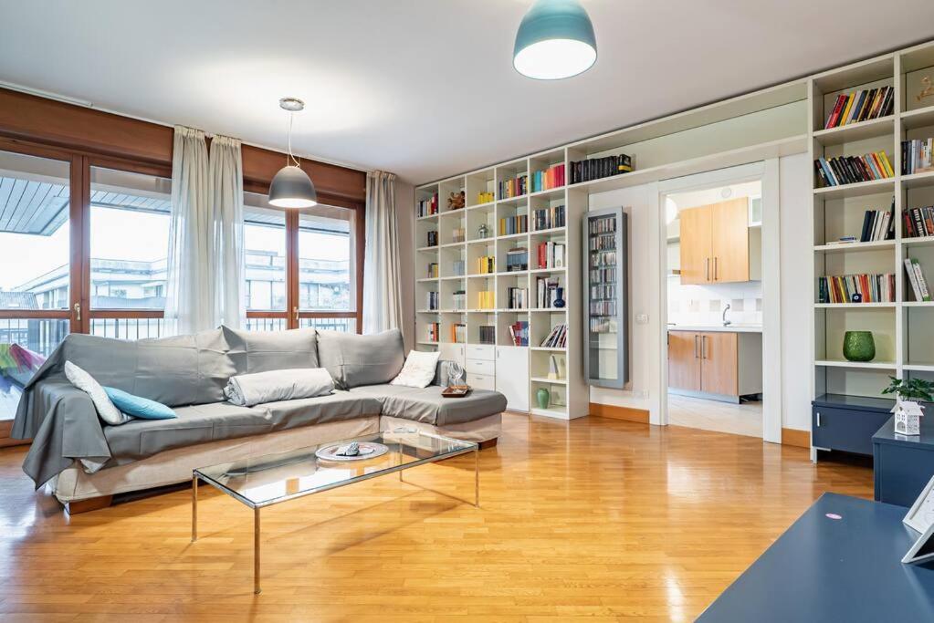 Broletto Park Apartment - Affitti Brevi Italia Лекко Экстерьер фото